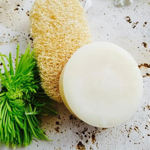 Senk Shampoo Bar - Sénica skin care moisturize dry, sensitive and eczema, prone skin.